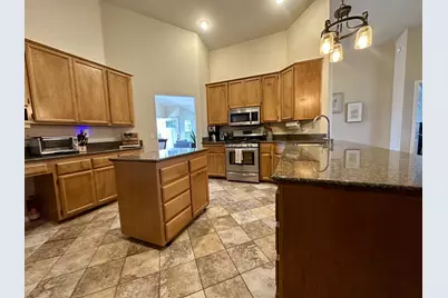 135 Meadow Slope Drive, Talent, OR 97540 - Photo 16