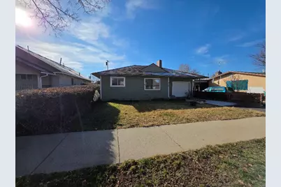 2136 Eberlein Avenue, Klamath Falls, OR 97601 - Photo 1