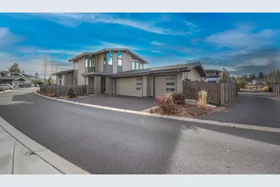 2728 NW Lemhi Pass Drive, Bend, OR 97703 - Photo 46