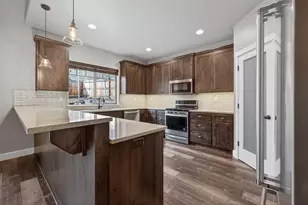 2793 SW 33rd St, Redmond, OR 97756 - Photo 12