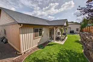 2793 SW 33rd St, Redmond, OR 97756 - Photo 32