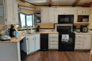 421 Bayard Dr, Grants Pass, OR 97527 - Photo 6