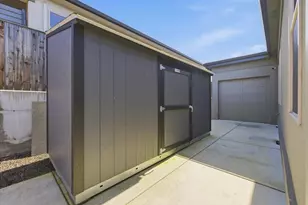 3261 Sky Wy, Medford, OR 97504 - Photo 54