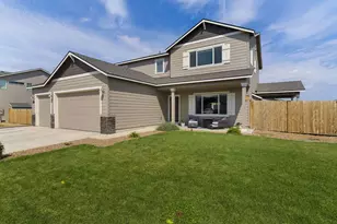 280 NW Double Eagle Ave, Madras, OR 97741 - Photo 2