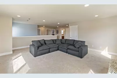 280 NW Double Eagle Avenue, Madras, OR 97741 - Photo 6