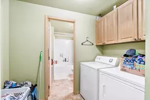 18525 E Evans Creek Rd, Rogue River, OR 97537 - Photo 16