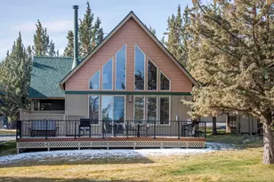 8855 SW Canyon Wren Ct, Redmond, OR 97756 - Photo 1