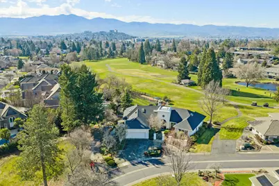 3192 Arnold Palmer Way, Medford, OR 97504 - Photo 88