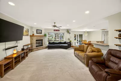 884 Mendolia Way, Central Point, OR 97502 - Photo 4
