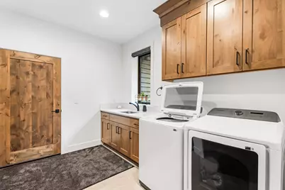 56282 Elk Run Drive #404, Bend, OR 97707 - Photo 40