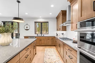 56282 Elk Run Drive #404, Bend, OR 97707 - Photo 32