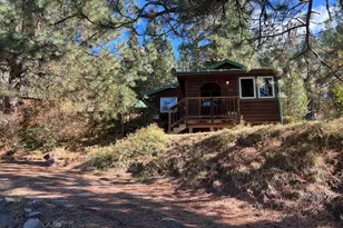 109 S 3rd Ave S, Chiloquin, OR 97624 - Photo 2