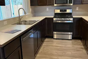 62832 NE Cranbrook Pl, Bend, OR 97701 - Photo 4