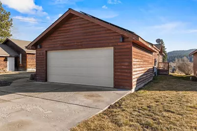 418 S Lalo Avenue #9, Chiloquin, OR 97624 - Photo 4