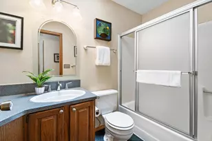 17764 Malheur Ln, Sunriver, OR 97707 - Photo 18