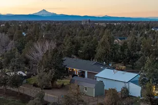 3940 NE Zamia Ave, Redmond, OR 97756 - Photo 56