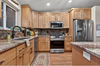 3940 NE Zamia Avenue, Redmond, OR 97756 - Photo 12