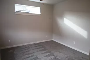 2474 NW Kingwood Ave, Redmond, OR 97756 - Photo 14