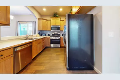 2474 NW Kingwood Avenue, Redmond, OR 97756 - Photo 10