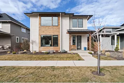 20521 SE Dorset Place, Bend, OR 97702 - Photo 2