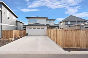 20521 SE Dorset Pl, Bend, OR 97702 - Photo 32