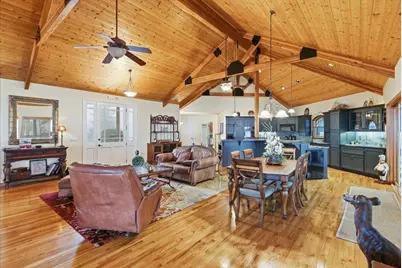 3601 Campus View Drive, Grants Pass, OR 97527 - Photo 16