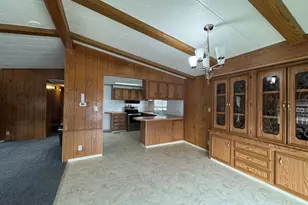 650 Hedy Jayne, Medford, OR 97501 - Photo 6