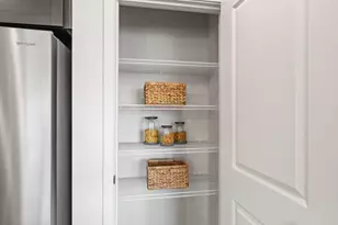 223 Darlington St, Medford, OR 97501 - Photo 10