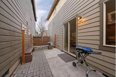 20760 NE Smoke Stack Lane, Bend, OR 97701 - Photo 28