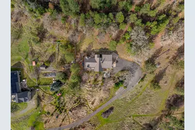 252 Frontier Lane, Grants Pass, OR 97526 - Photo 38