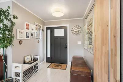 2074 SE Kayleigh Way, Grants Pass, OR 97526 - Photo 4