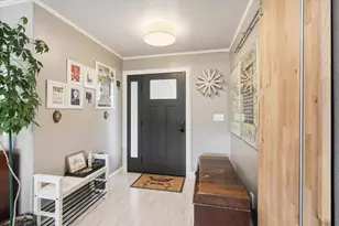 2074 SE Kayleigh Way, Grants Pass, OR 97526 - Photo 4