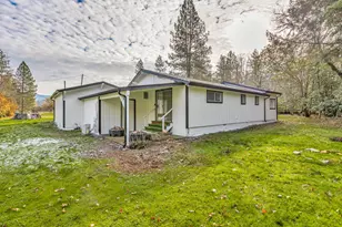 180 Long Acres Rd, Grants Pass, OR 97527 - Photo 24