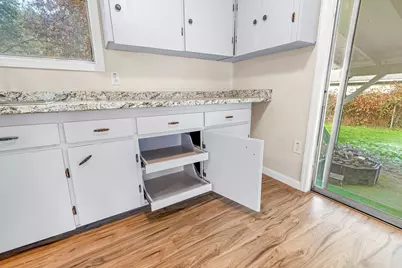 180 Long Acres Road, Grants Pass, OR 97527 - Photo 14