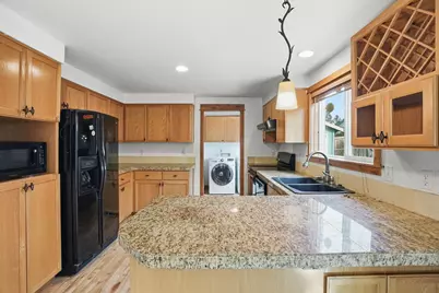 2500 NW Summerhill Drive, Bend, OR 97703 - Photo 12