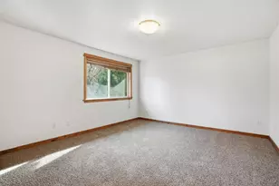 2500 NW Summerhill Dr, Bend, OR 97703 - Photo 26