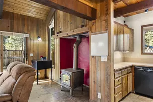 69288 Ladigo, Sisters, OR 97759 - Photo 8