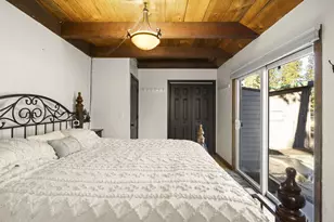 69288 Ladigo, Sisters, OR 97759 - Photo 16