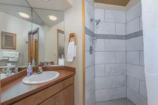 19717 SW Mount Bachelor Dr, Bend, OR 97702 - Photo 16