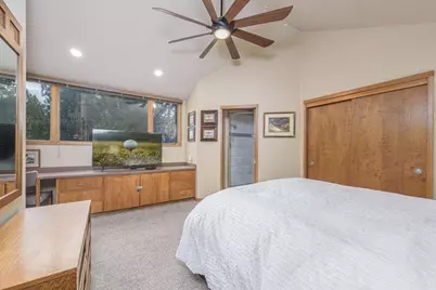 19717 SW Mount Bachelor Drive #UNIT 262, Bend, OR 97702 - Photo 14