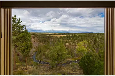 1122 NW Foxwood Place, Bend, OR 97703 - Photo 36