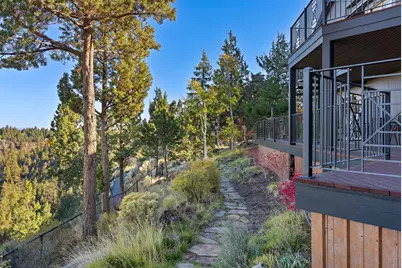 1122 NW Foxwood Place, Bend, OR 97703 - Photo 52