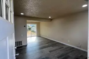 [Address not provided], Medford, OR 97501 - Photo 2