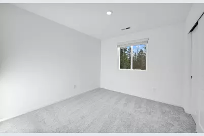 51722 Jubilee Pine Dr, La Pine, OR 97739 - Photo 16