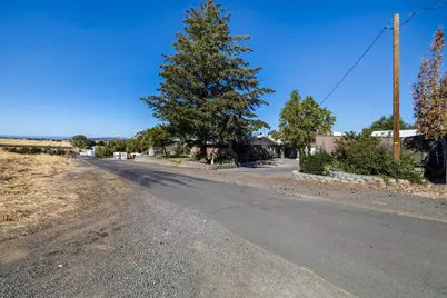 2752 SW Aaron Street, Madras, OR 97741 - Photo 38