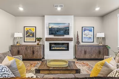 19318 SW Marshmallow Place, Bend, OR 97702 - Photo 4