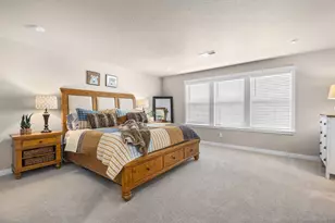 19318 SW Marshmallow Pl, Bend, OR 97702 - Photo 14