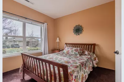 3821 Sherwood Drive, Medford, OR 97504 - Photo 30