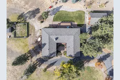19190 Pinehurst Road, Bend, OR 97703 - Photo 30