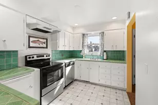 1124 Mount Pitt Ave, Medford, OR 97501 - Photo 8